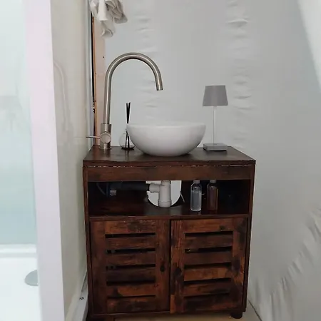 ラグジュアリーテント La Bubble La Salvetat-Peyrales